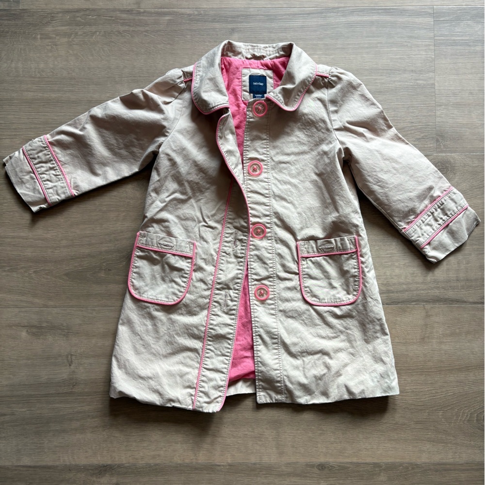 BabyGap Adorable Trench Coat 4T